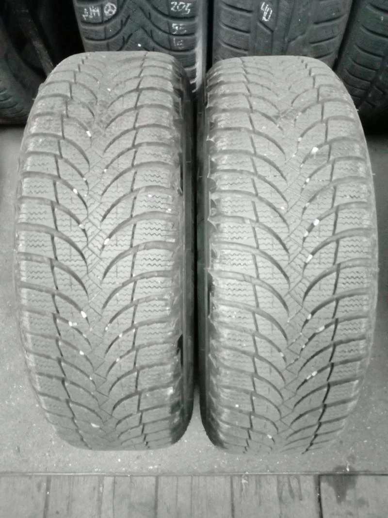 Гуми Зимни 175/65R14, снимка 1 - Гуми и джанти - 30778836