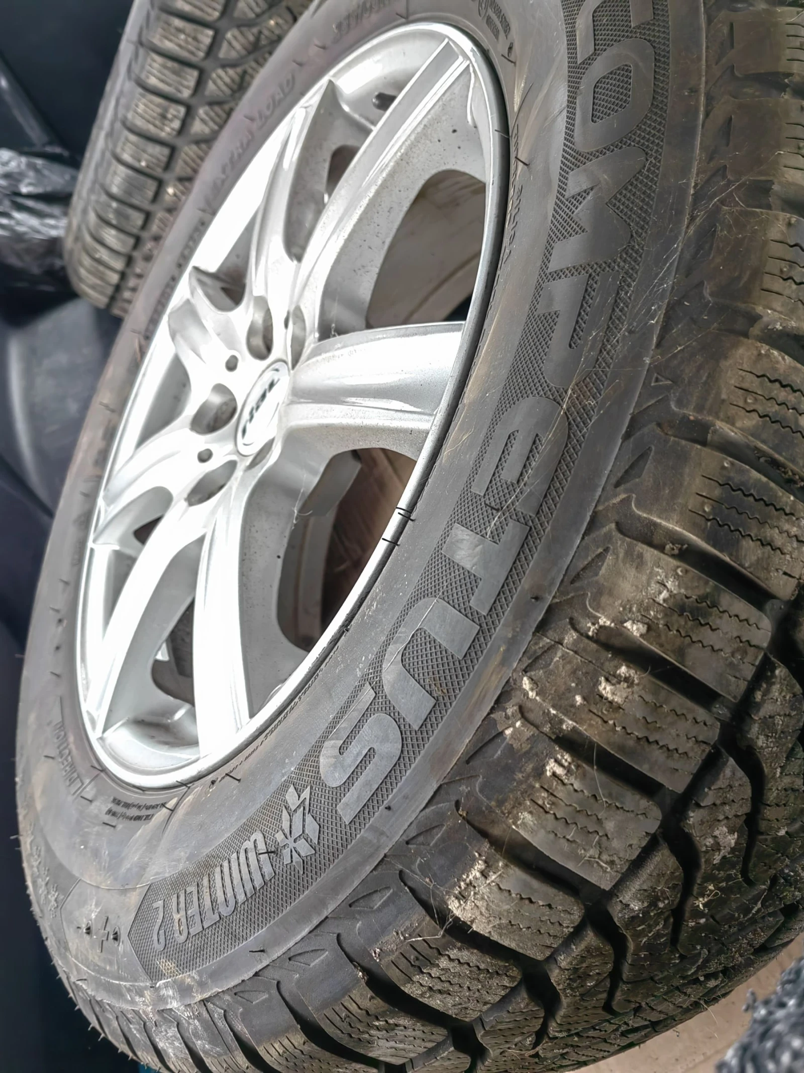    235/65R17  Hyundai Santa fe | Mobile.bg   11