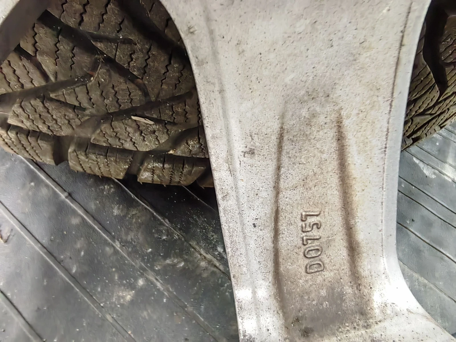    235/65R17  Hyundai Santa fe | Mobile.bg   7