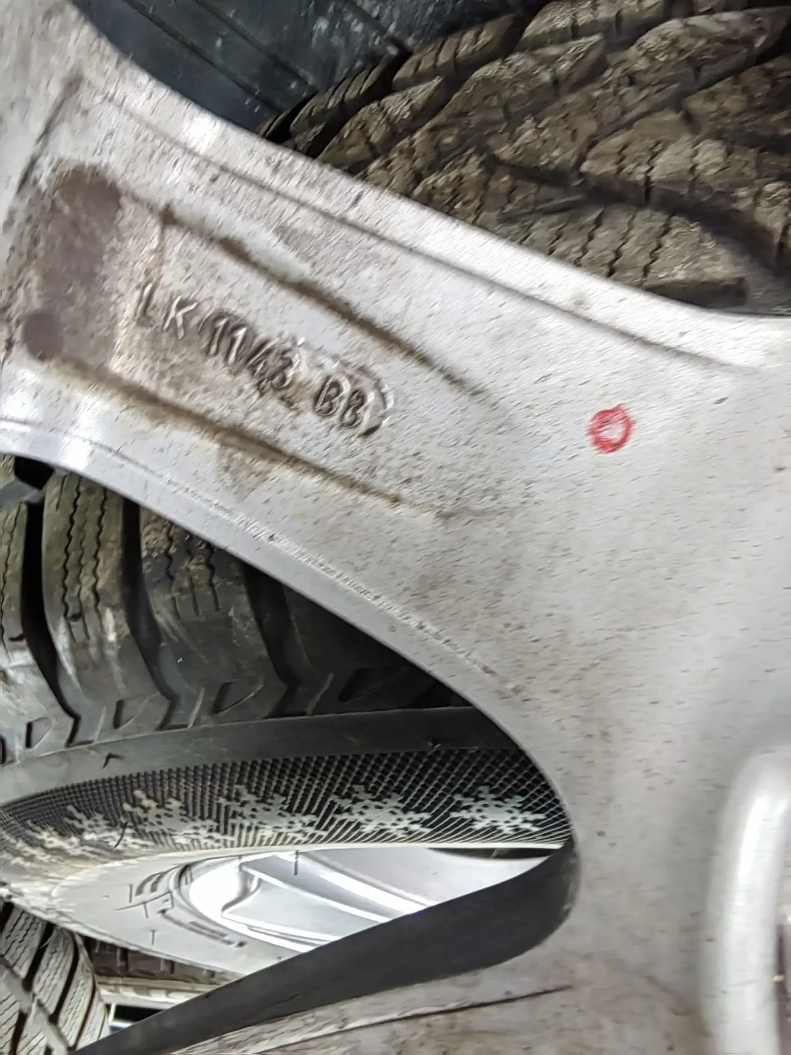    235/65R17  Hyundai Santa fe | Mobile.bg   13