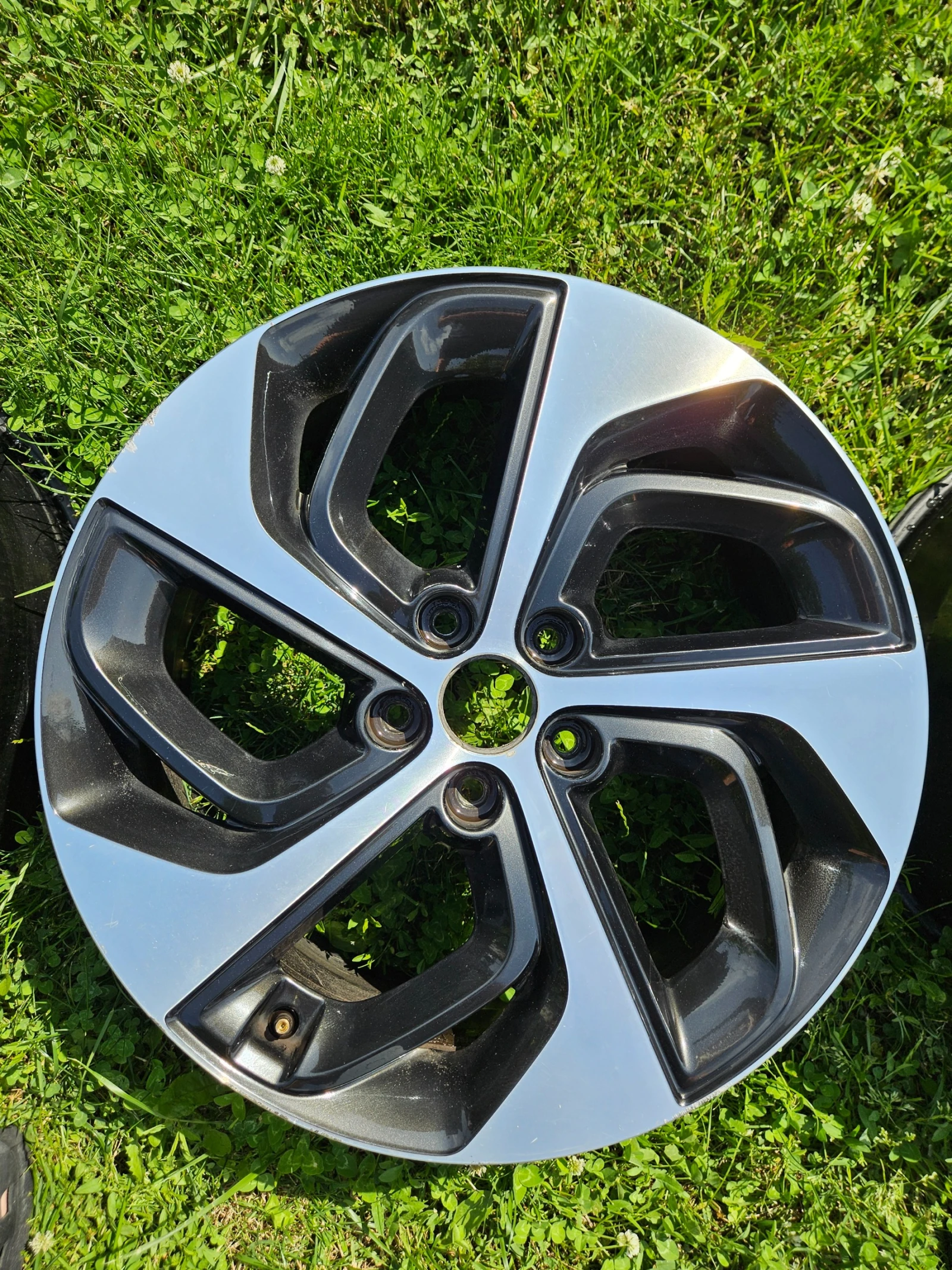 Джанти за Hyundai Tucson, снимка 4 - Гуми и джанти - 54788362