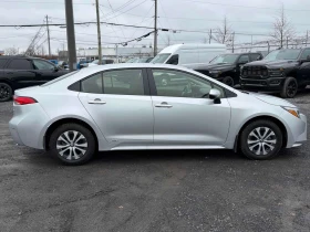 Toyota Corolla * Hybrid * KEYLESS * ПОДГРЕВ * КАМЕРА, снимка 3