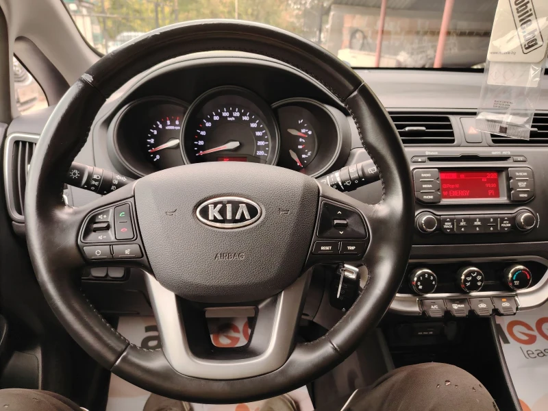 Kia Rio 1.1, снимка 14 - Автомобили и джипове - 47546431