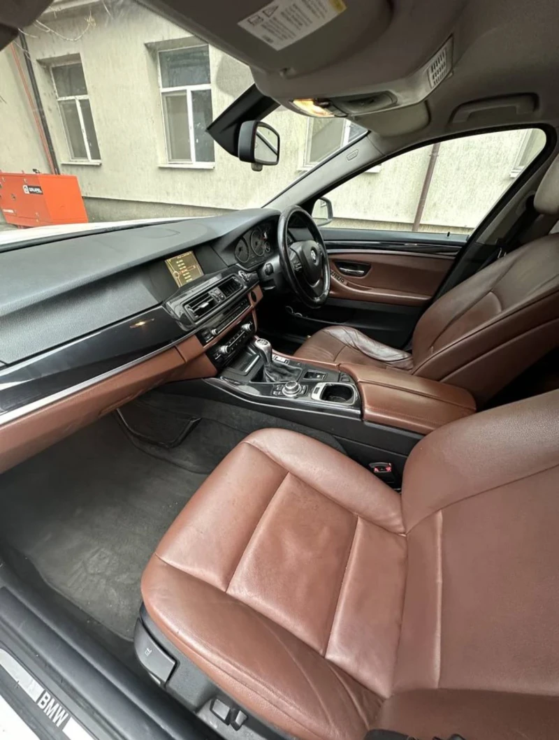 BMW 520 D, снимка 9 - Автомобили и джипове - 47692544