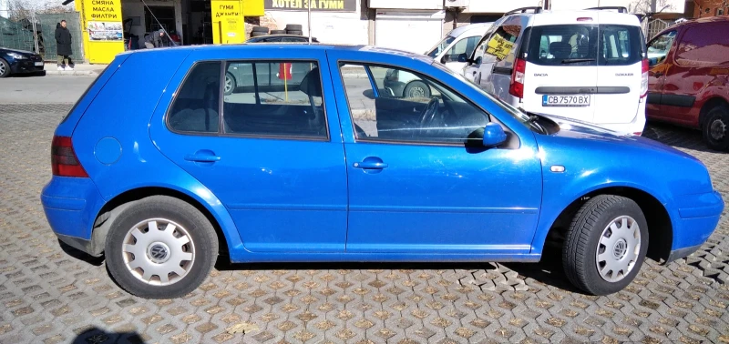 VW Golf, снимка 6 - Автомобили и джипове - 48092990