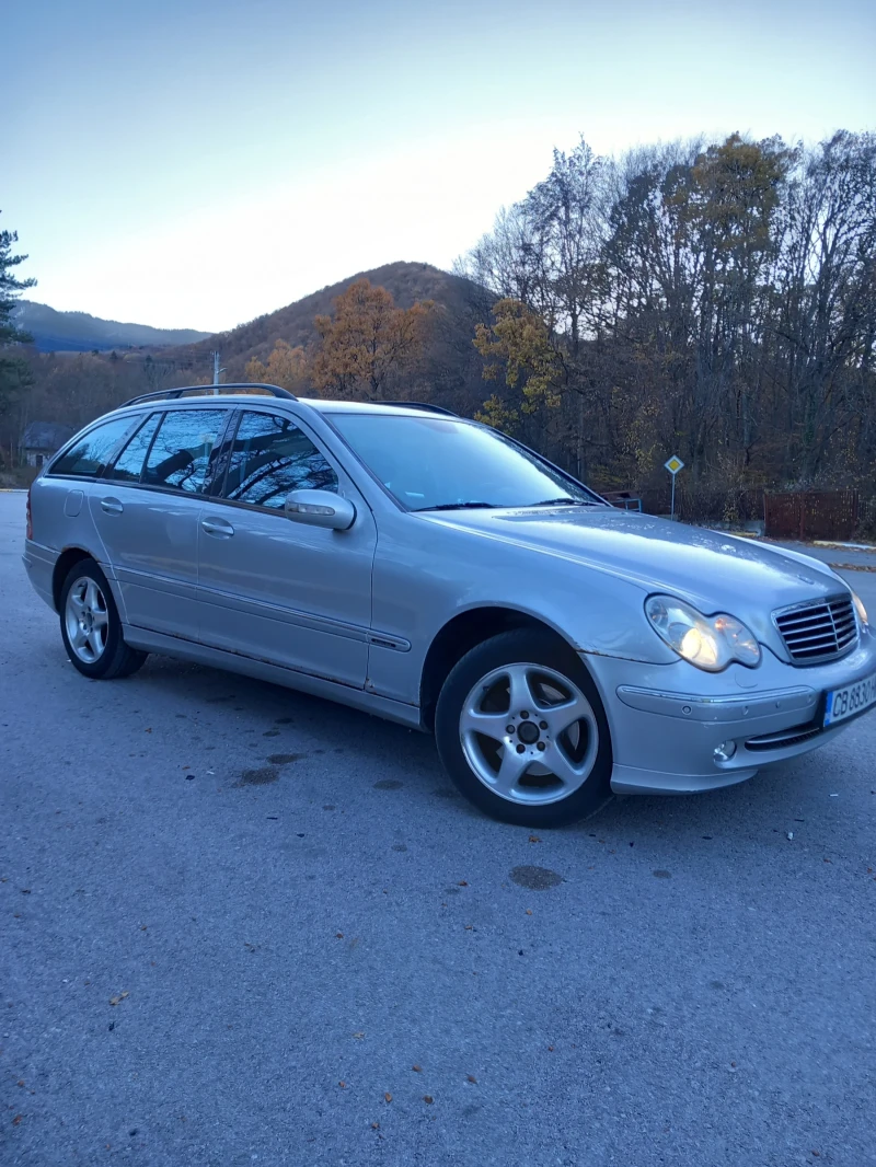 Mercedes-Benz C 270, снимка 3 - Автомобили и джипове - 48372857