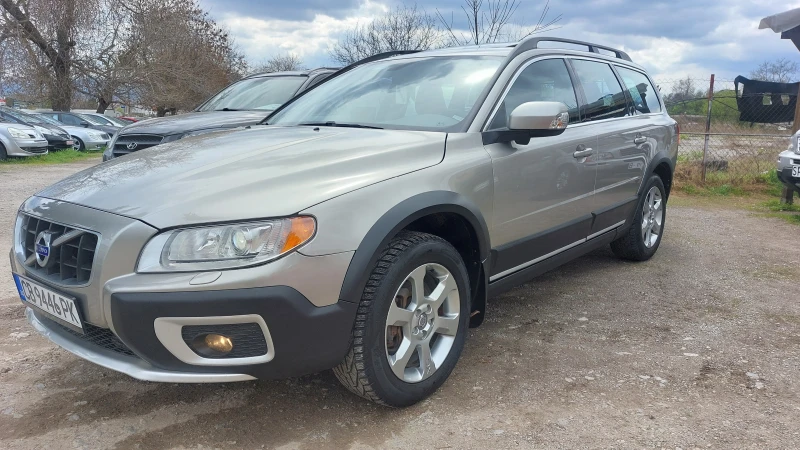 Volvo Xc70 2.4, D5, 205к.с.4&#215;4 , снимка 3 - Автомобили и джипове - 49858179