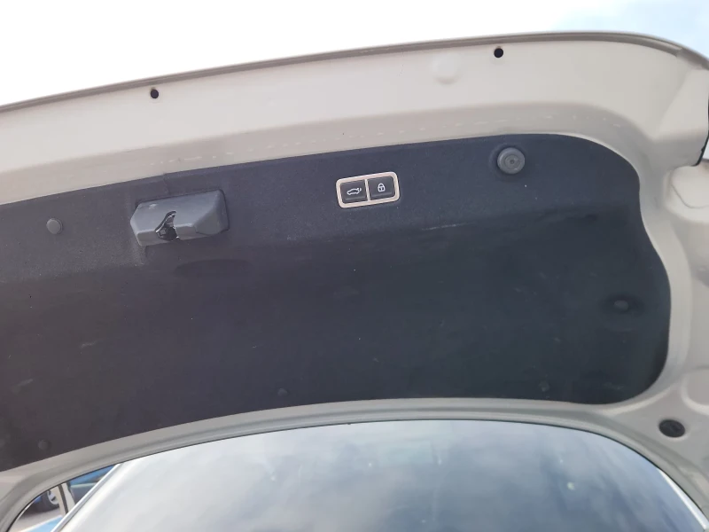 Hyundai Ioniq 6 77, 4kw 4X4 , снимка 15 - Автомобили и джипове - 51676009