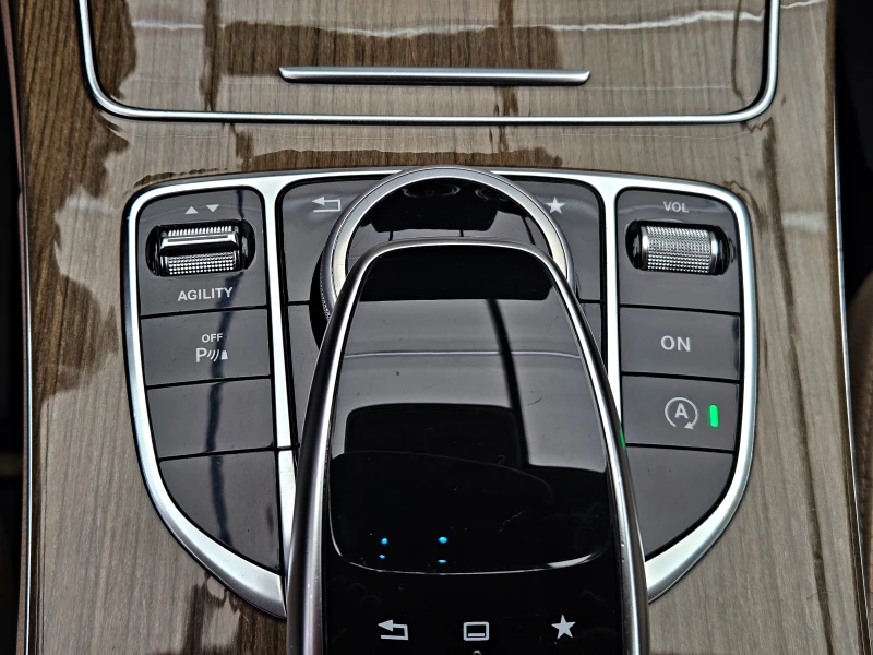 Mercedes-Benz C 200 C 6.3S/AMG/GERMANY/CAMERA/ПОДГРЕВ/ОБДУХ/AMBIENT/LI, снимка 12 - Автомобили и джипове - 52482183