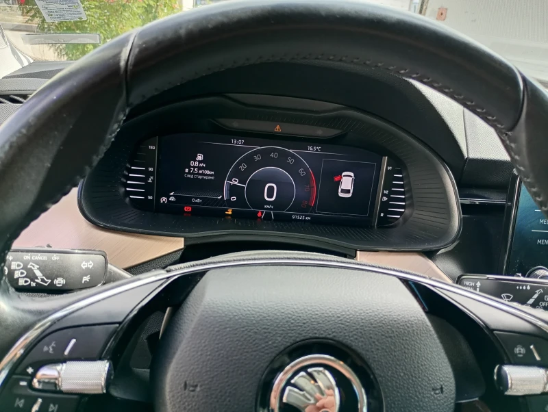 Skoda Scala 1.5 TSI 150кс., снимка 3 - Автомобили и джипове - 52540696