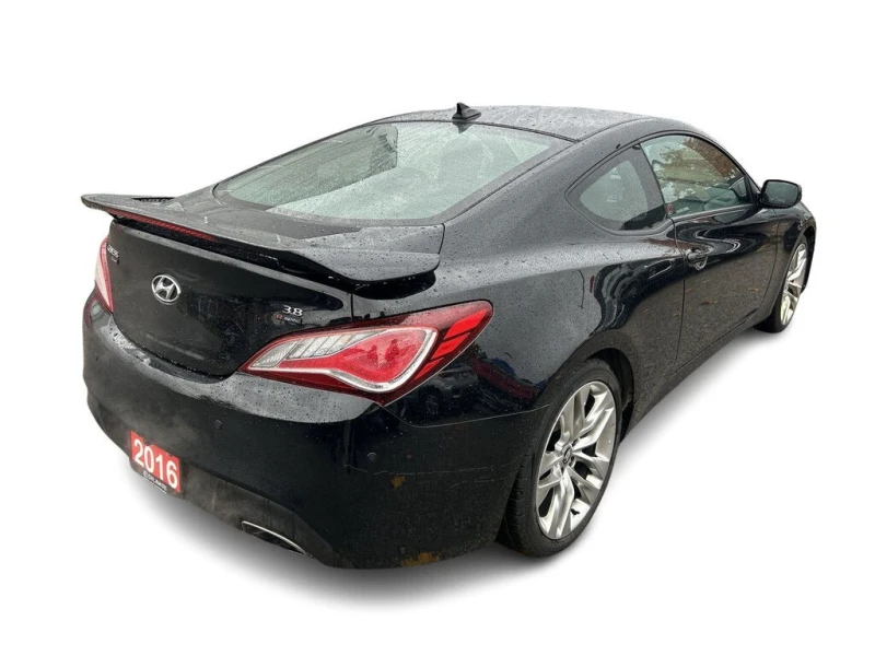 Hyundai Genesis * Manual * CARFAX * ЦЕНА ДО БЪЛГАРИЯ, снимка 14 - Автомобили и джипове - 52700930