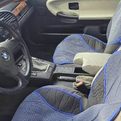 BMW 320 i, снимка 4 - Автомобили и джипове - 55504723
