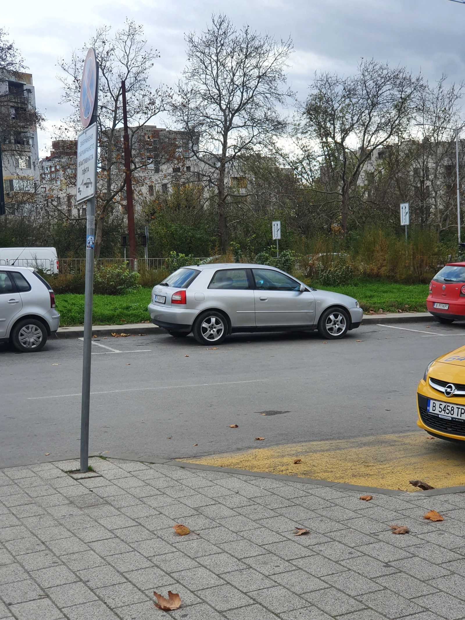 Audi A3 1.6 газ, бартер , снимка 1