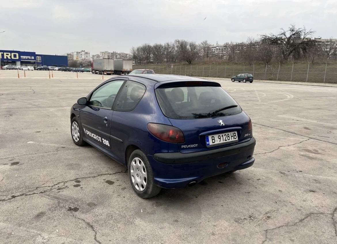 Peugeot 206 1.4 HDI - изображение 3