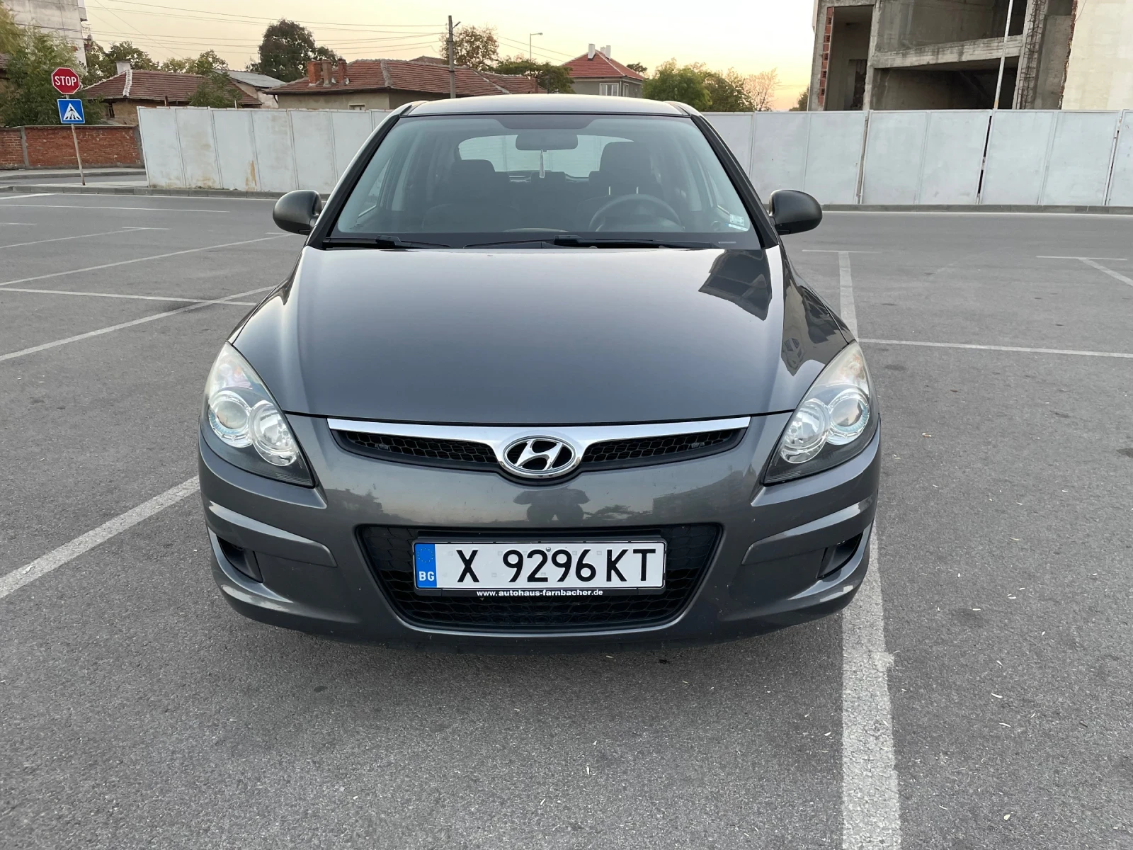 Hyundai I30 1.4i, 109 кс, бензин, хечбек, Euro 4 - изображение 4