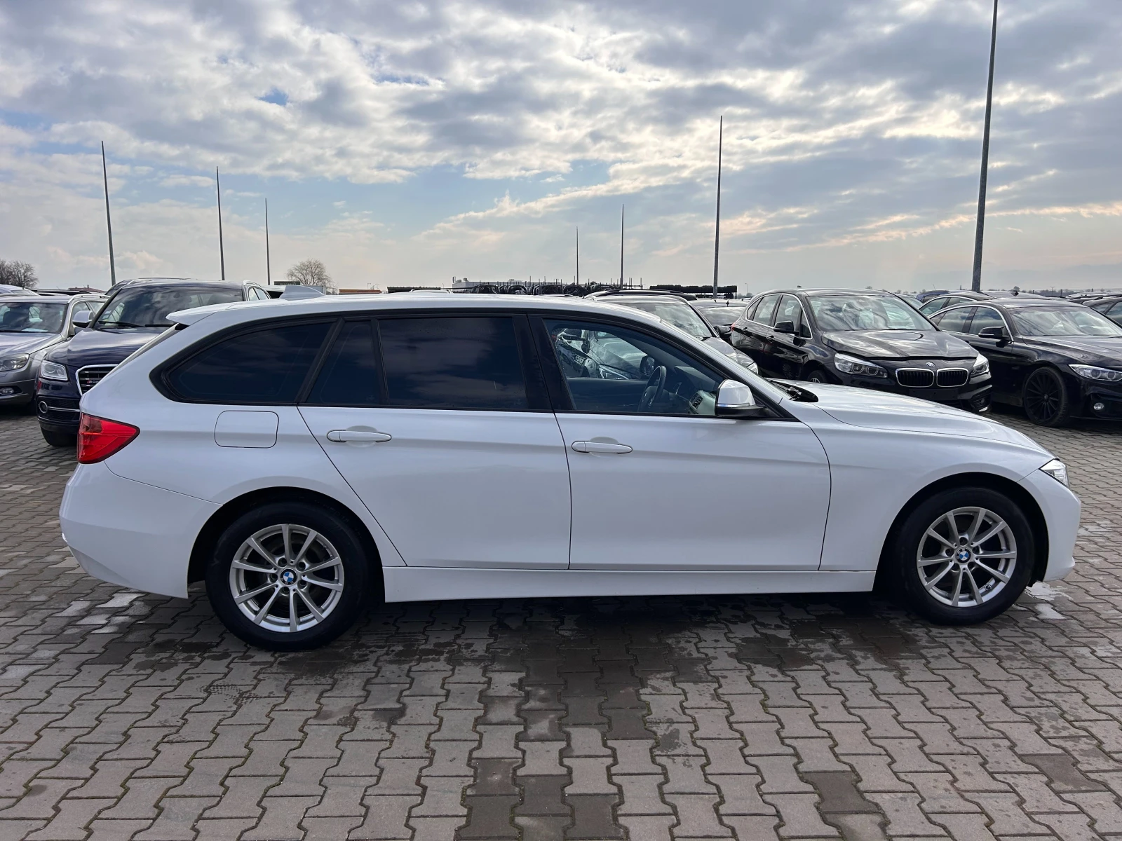 BMW 318 D NAVI EURO 5 - изображение 5