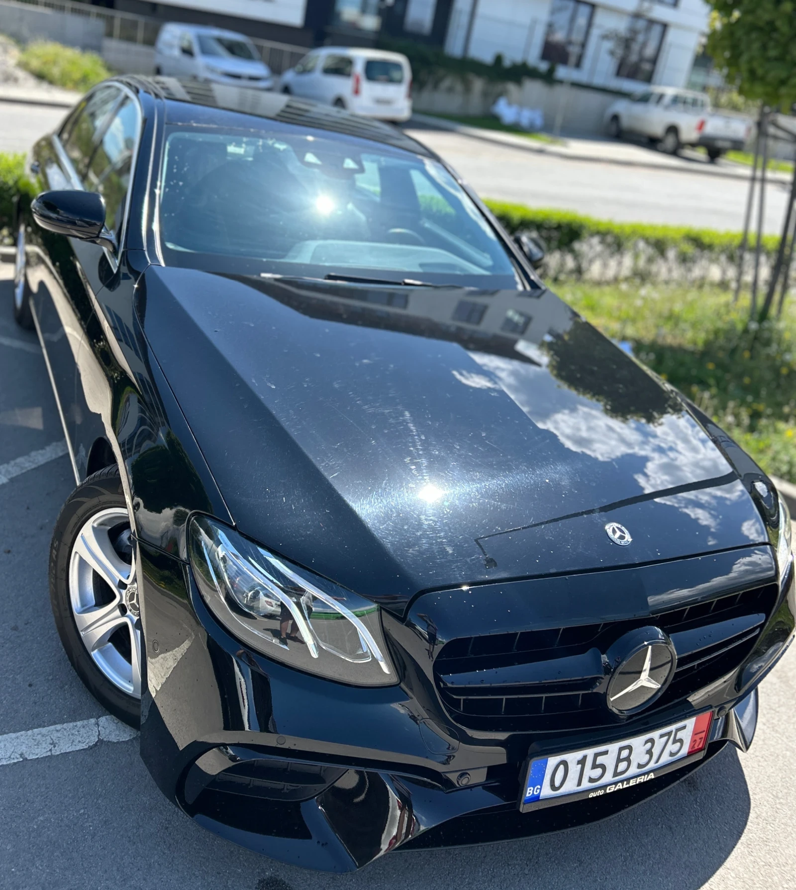 Mercedes-Benz E 220 6.3 PACKET/2.2D/FULL LED/AMG/TOP - изображение 2