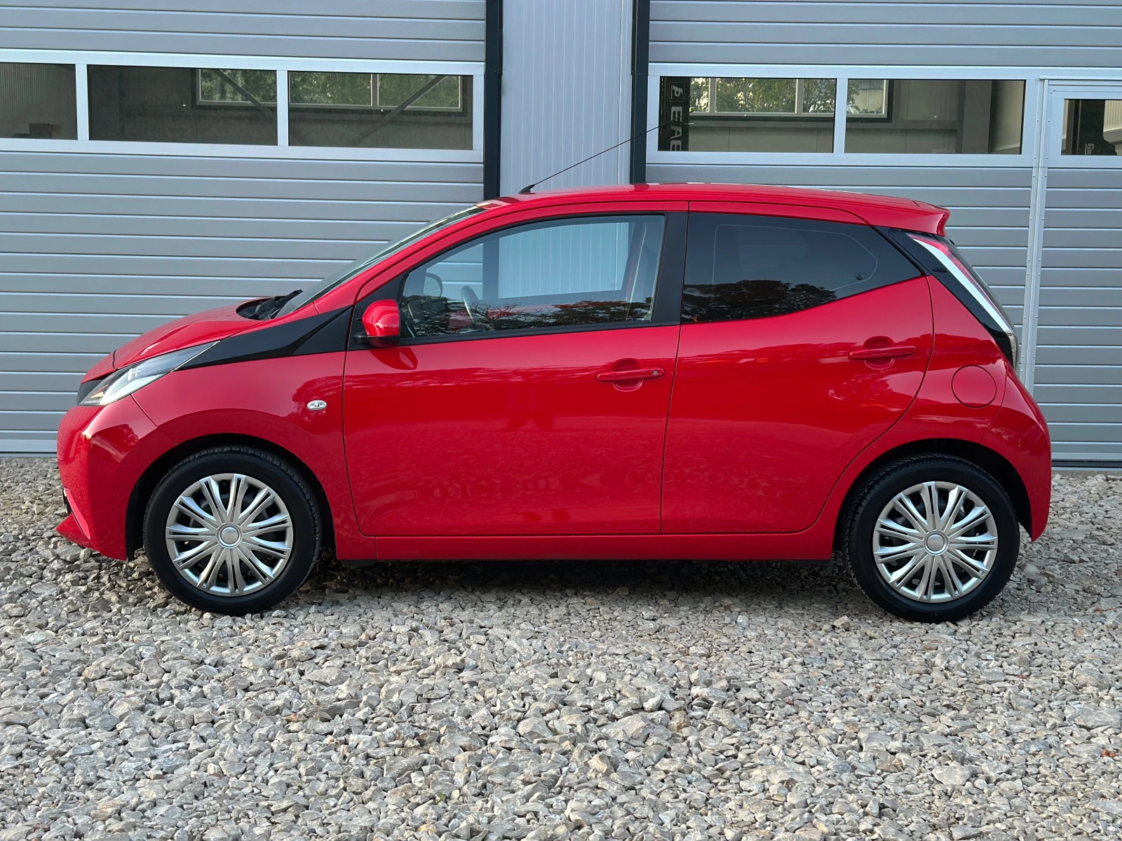 Toyota Aygo 1.0 vvti КЛИМАТРОНИК КАМЕРА МЕДИЯ - изображение 4