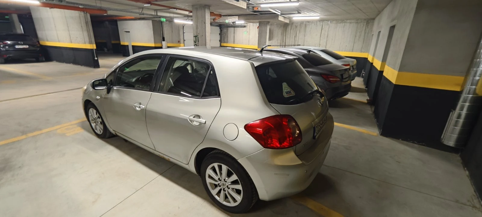 Toyota Auris  - изображение 6