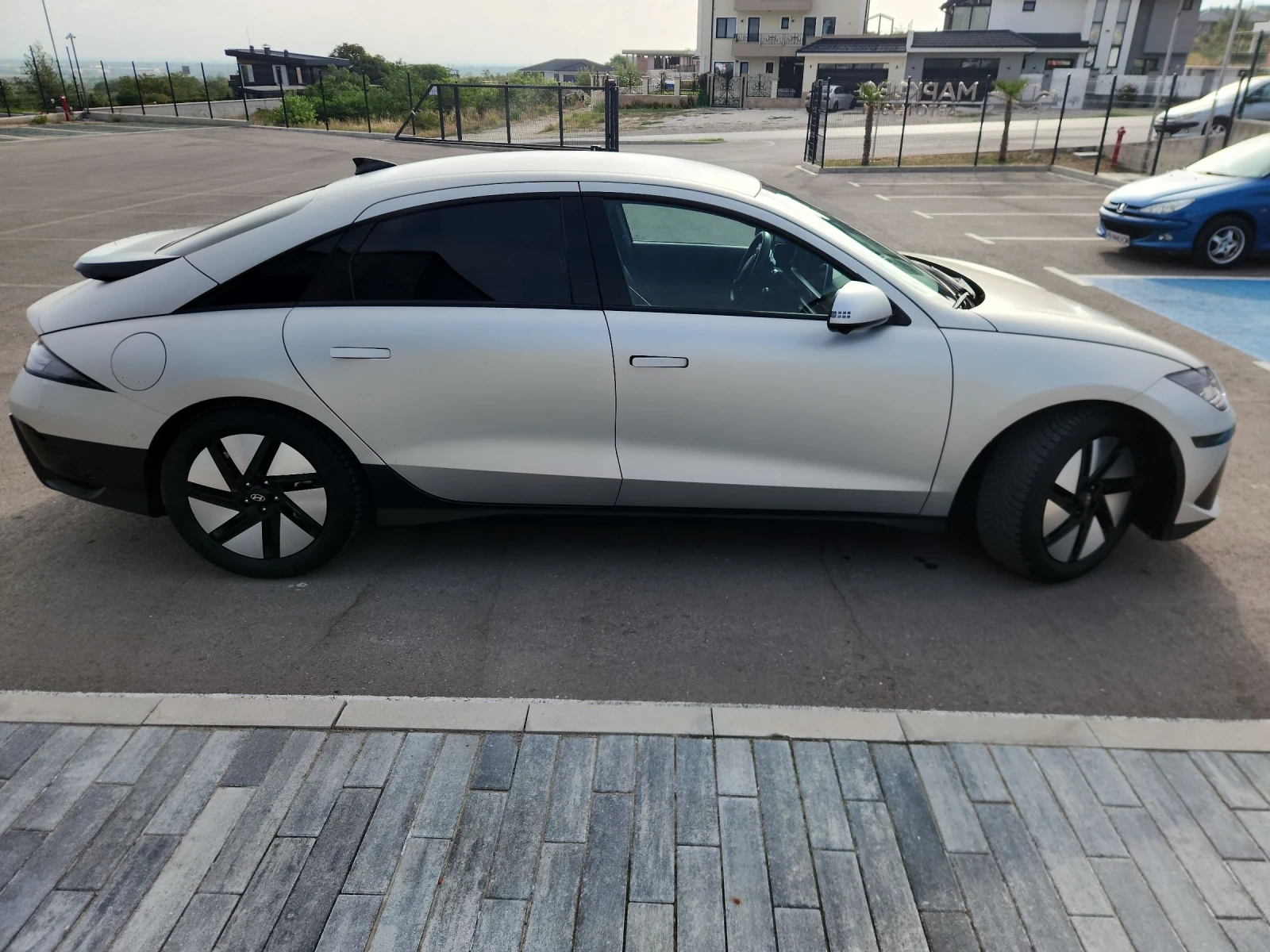 Hyundai Ioniq 6 77, 4kw 4X4  | Mobile.bg   10