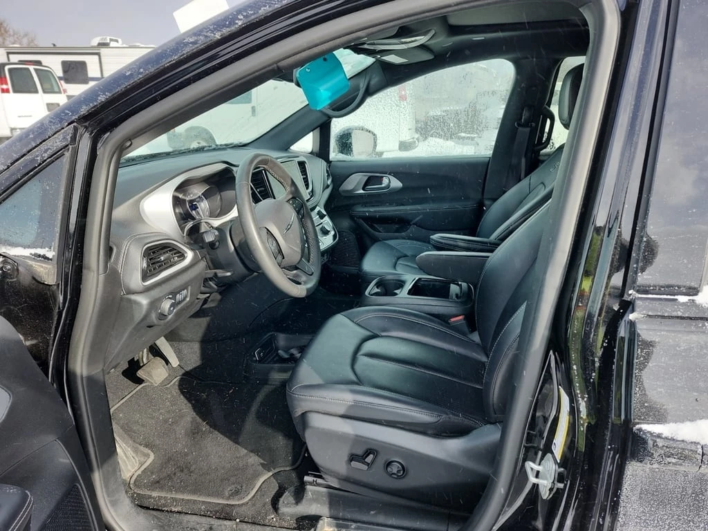 Chrysler Pacifica * TOURING L * CARFAX * БЕЗ ПЪРВОНАЧАЛНА ВНОСКА - изображение 5