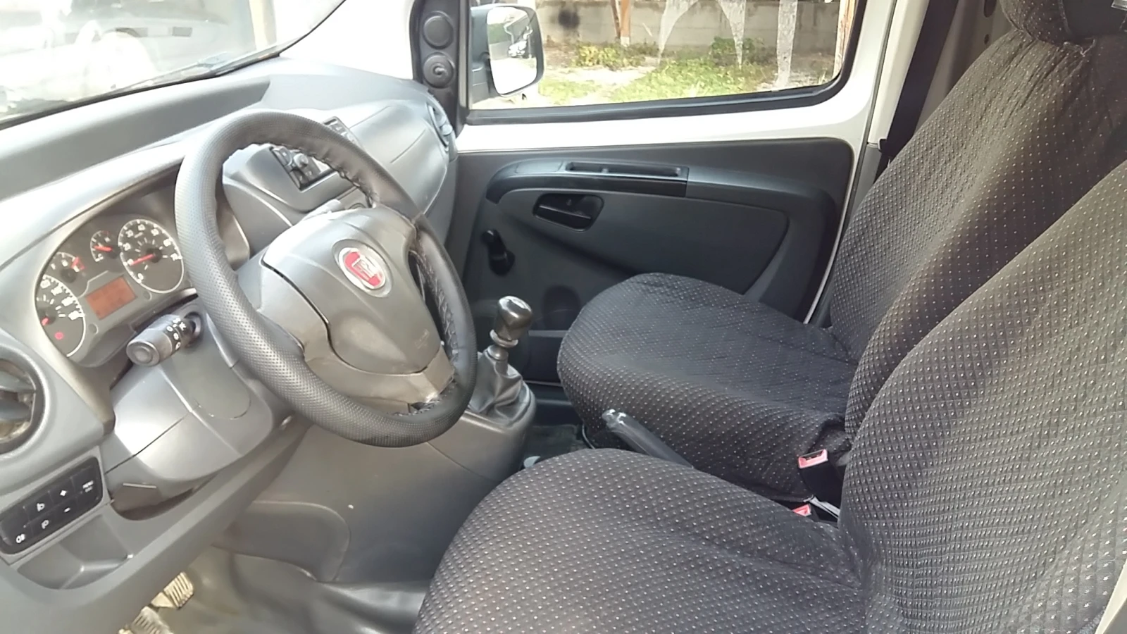 Fiat Fiorino 1.4i-Benzin/Metan., снимка 9 - Автомобили и джипове - 53847329