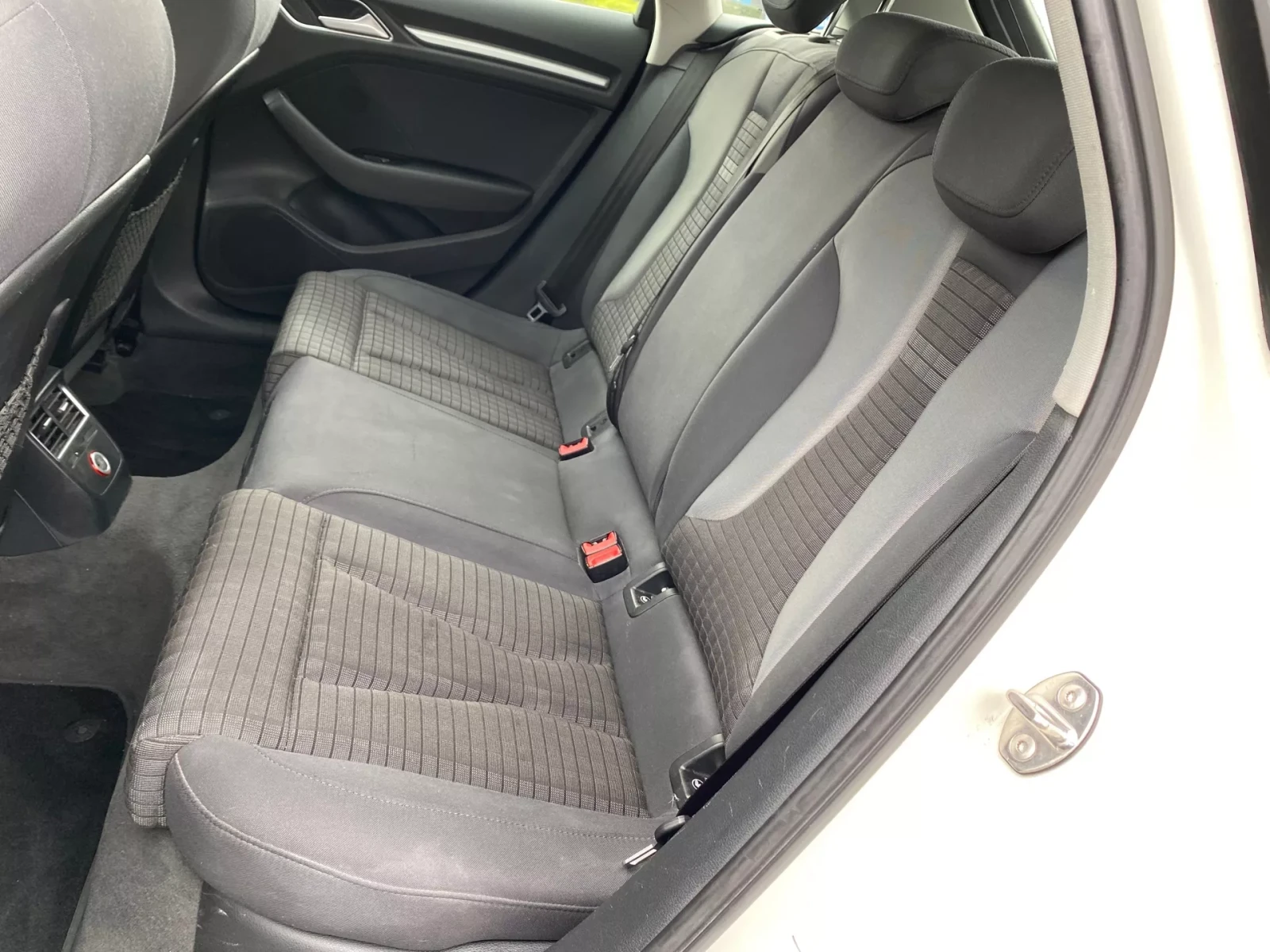 Audi A3 SPORTBACK/PLUS G-TRON/1.4TFSI-CNG/110HP/PRO LINE/, снимка 15 - Автомобили и джипове - 53989284