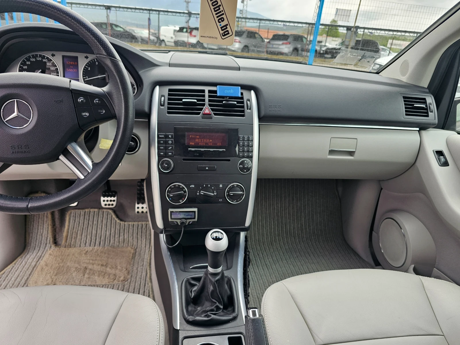 Mercedes-Benz B 170 1.7 benzin, снимка 12 - Автомобили и джипове - 54468351