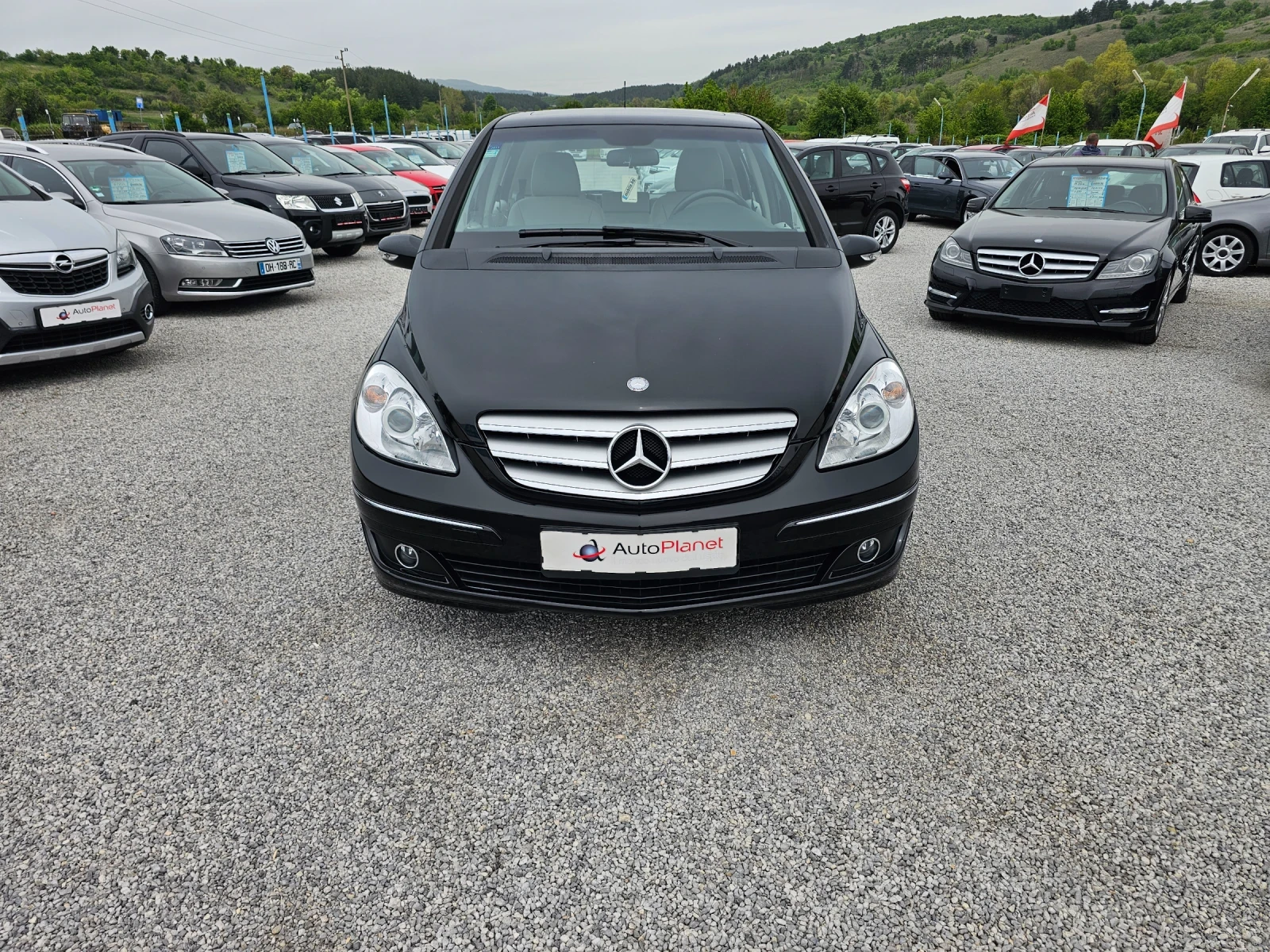 Mercedes-Benz B 170 1.7 benzin, снимка 2 - Автомобили и джипове - 54468351