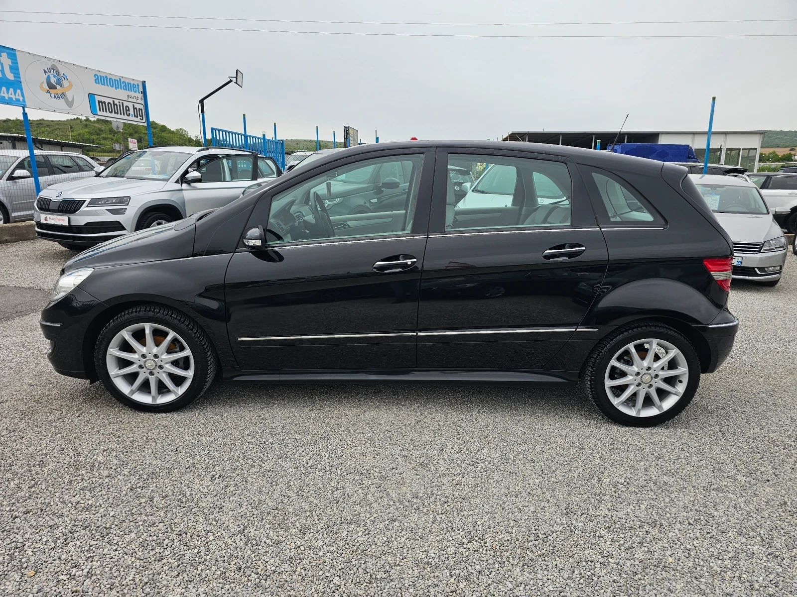 Mercedes-Benz B 170 1.7 benzin, снимка 3 - Автомобили и джипове - 54468351