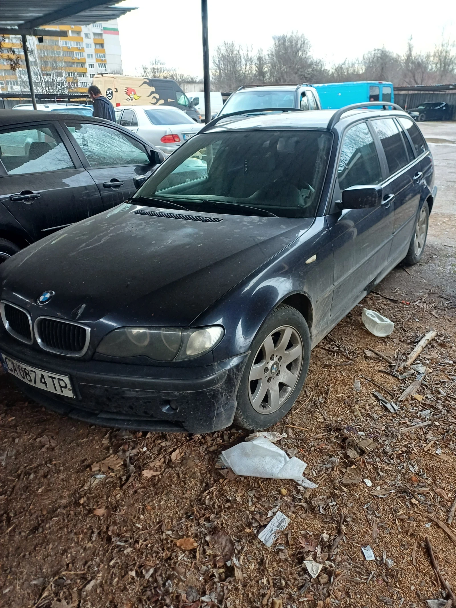 BMW 320 Продава се на части.    