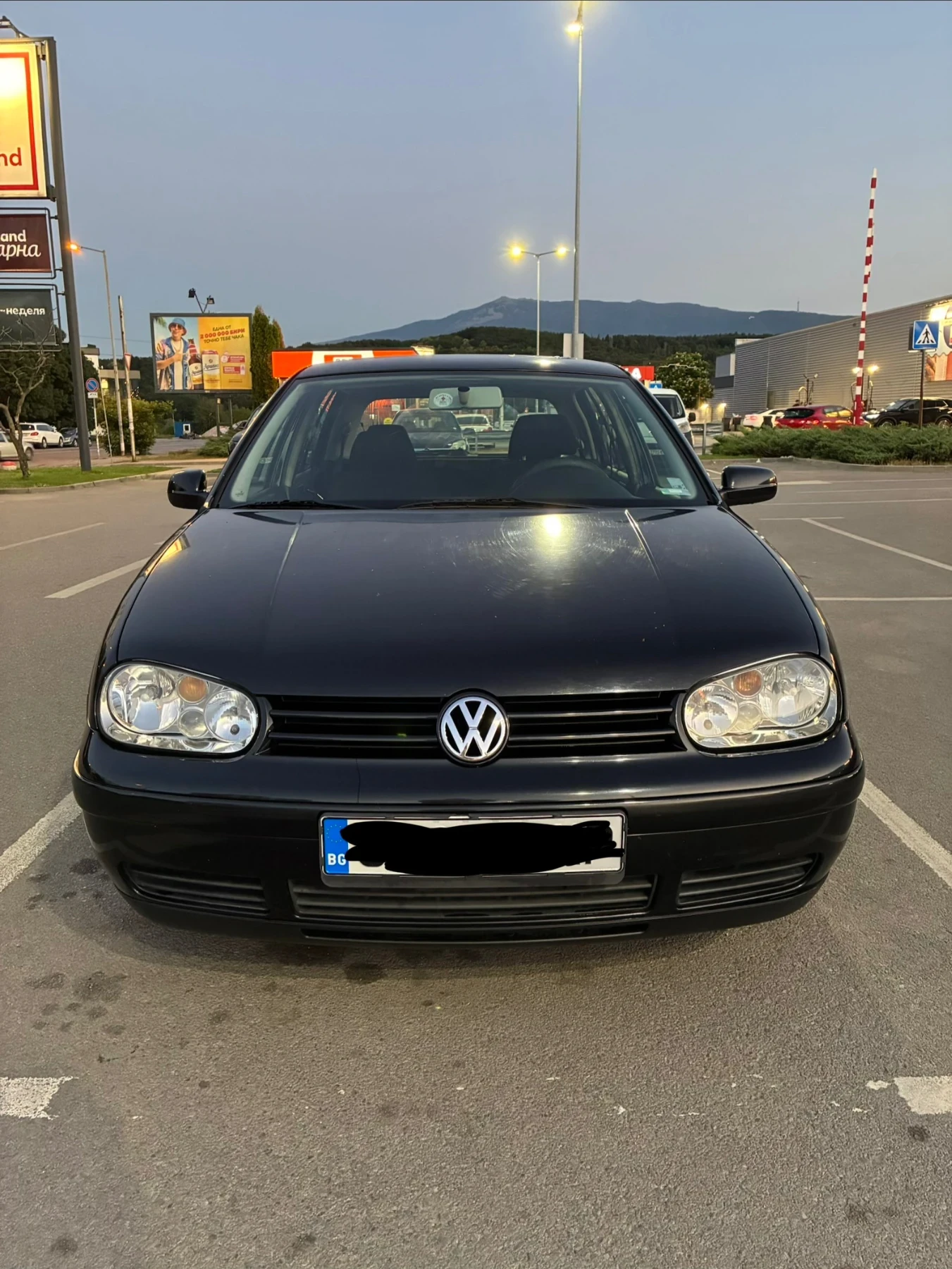 VW Golf, снимка 4 - Автомобили и джипове - 55105402