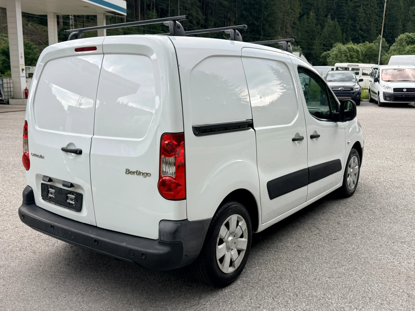 Citroen Berlingo 3 МЕСТА* КЛИМА* ИТАЛИЯ* 1.6HDI* 90к.с.* , снимка 3 - Автомобили и джипове - 55409120