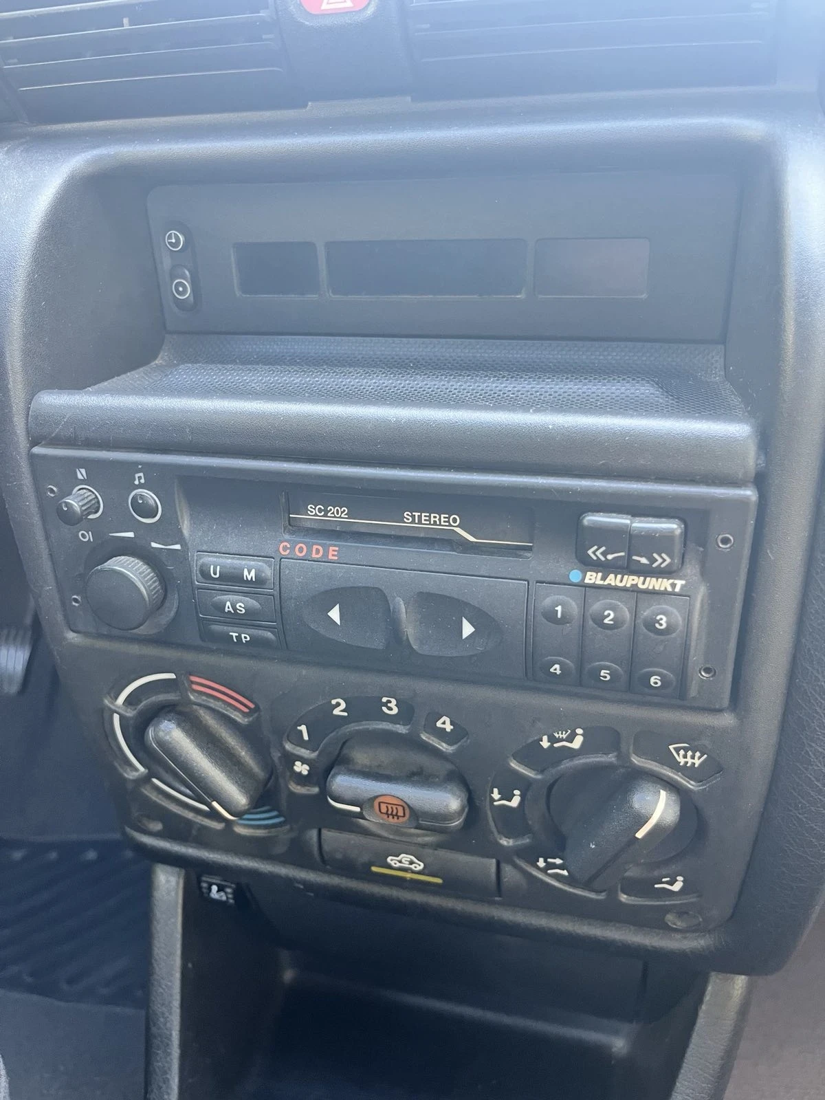 Opel Astra, снимка 5 - Автомобили и джипове - 55607084