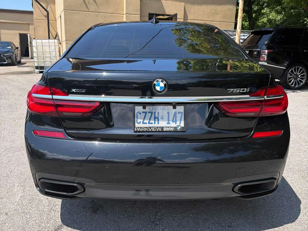 BMW 750 I XDRIVE\HUD\360\ОБДУХ\ПАНО\, снимка 4 - Автомобили и джипове - 55643411
