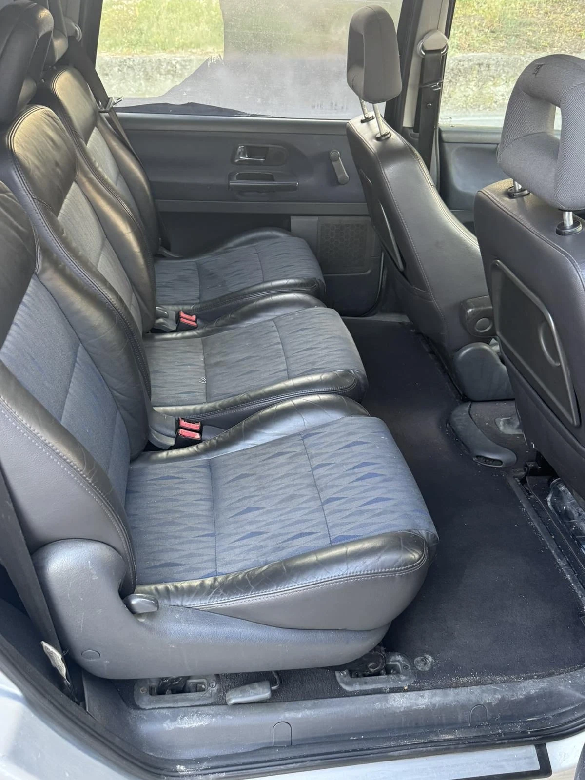 Ford Galaxy 1.9 TDI 131к.с, снимка 8 - Автомобили и джипове - 55711505