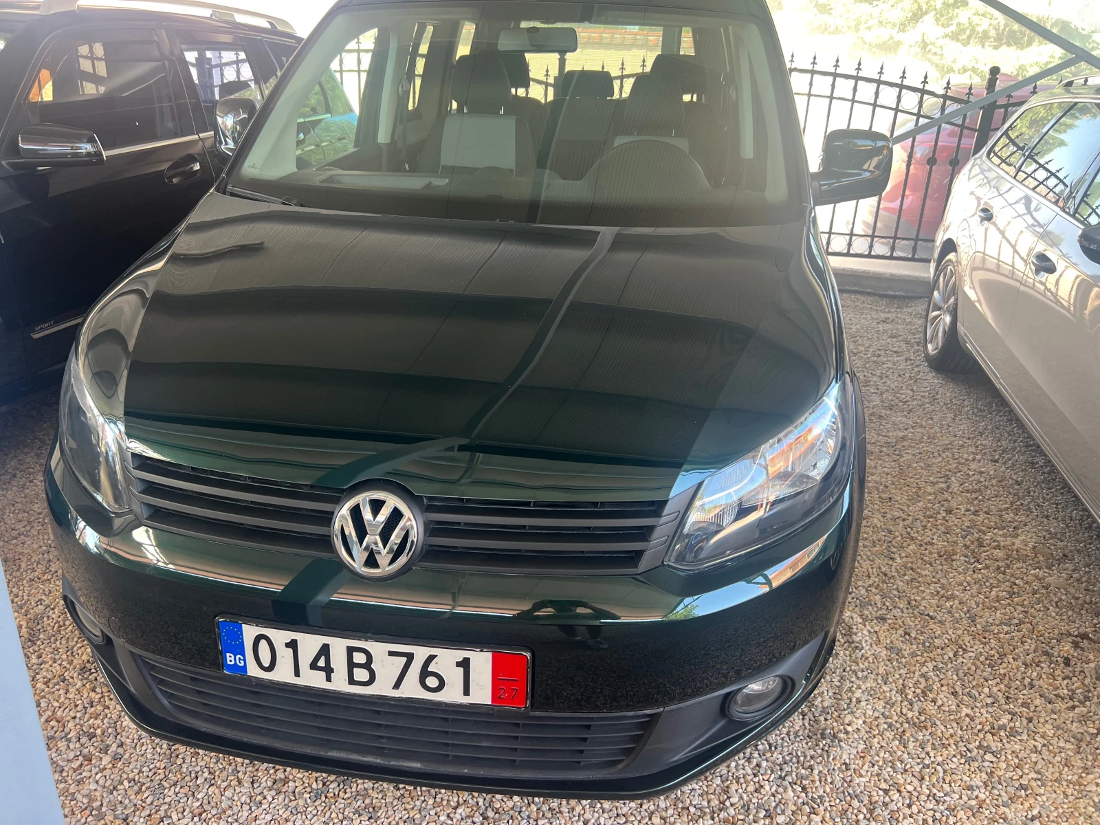 VW Caddy Германия перфект, снимка 2 - Автомобили и джипове - 55948442