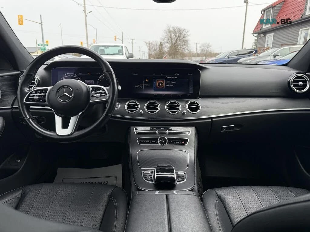 Mercedes-Benz E 350 4MATIC* BURMESTER* PANORAMA* , снимка 7 - Автомобили и джипове - 56726468