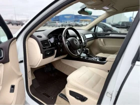 VW Touareg * Sportline * CARFAX * ЦЕНА ДО БГ, снимка 9