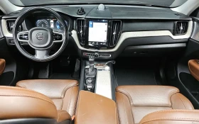 Volvo XC60 2.0 D5 Inscription, снимка 6