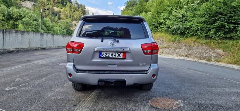 Toyota Sequoia PLATINUM, снимка 5 - Автомобили и джипове - 47732457