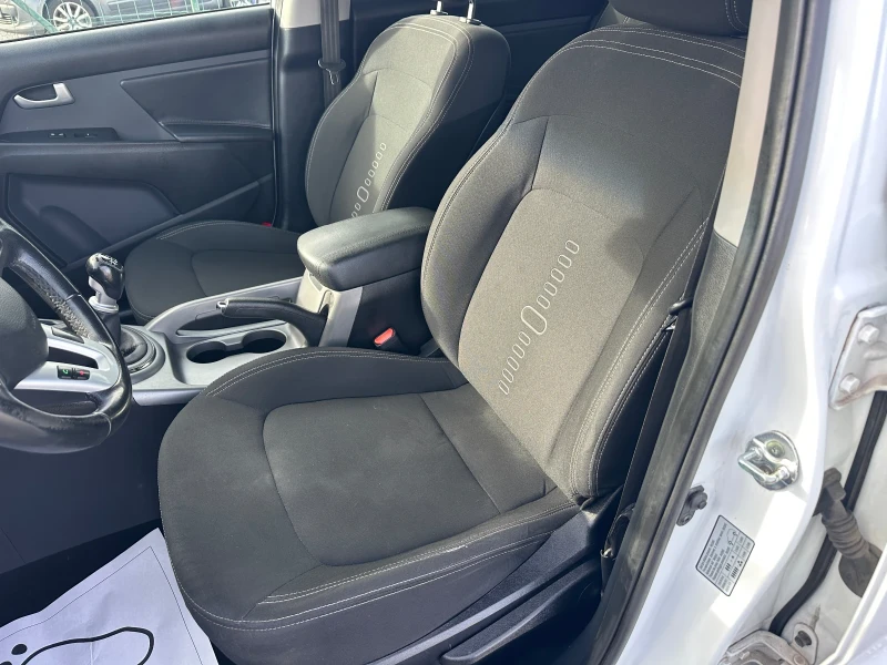Kia Sportage 1.7, снимка 11 - Автомобили и джипове - 52872191