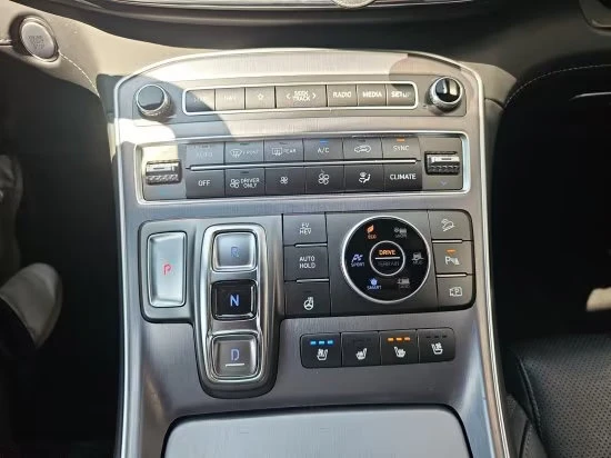 Hyundai Santa fe 1.6PHEV/265HP/SIGNITURE/4X4/360/NAVI/LED/ACC/711v | Mobile.bg   12