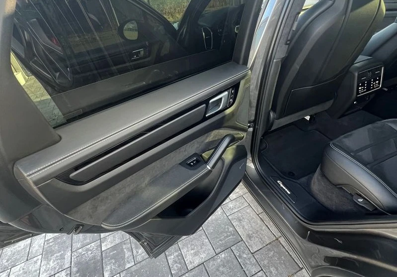 Porsche Cayenne V8 GTS Bi-Turbo, снимка 13 - Автомобили и джипове - 52551384