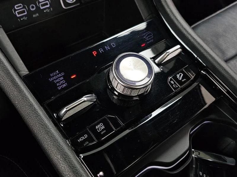 Jeep Cherokee 3.6 Overland| 295к.с.| ВКЛ.ТЕХНОТЕСТ, снимка 9 - Автомобили и джипове - 55130384