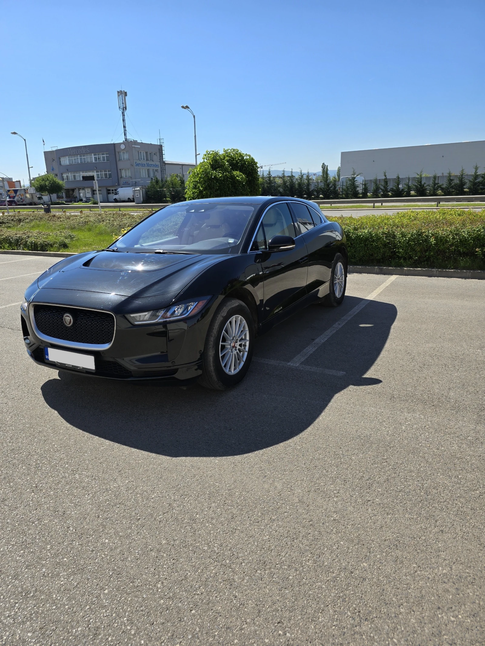 Jaguar I-Pace EV400 4x4 AWD S, 7300 km - изображение 5