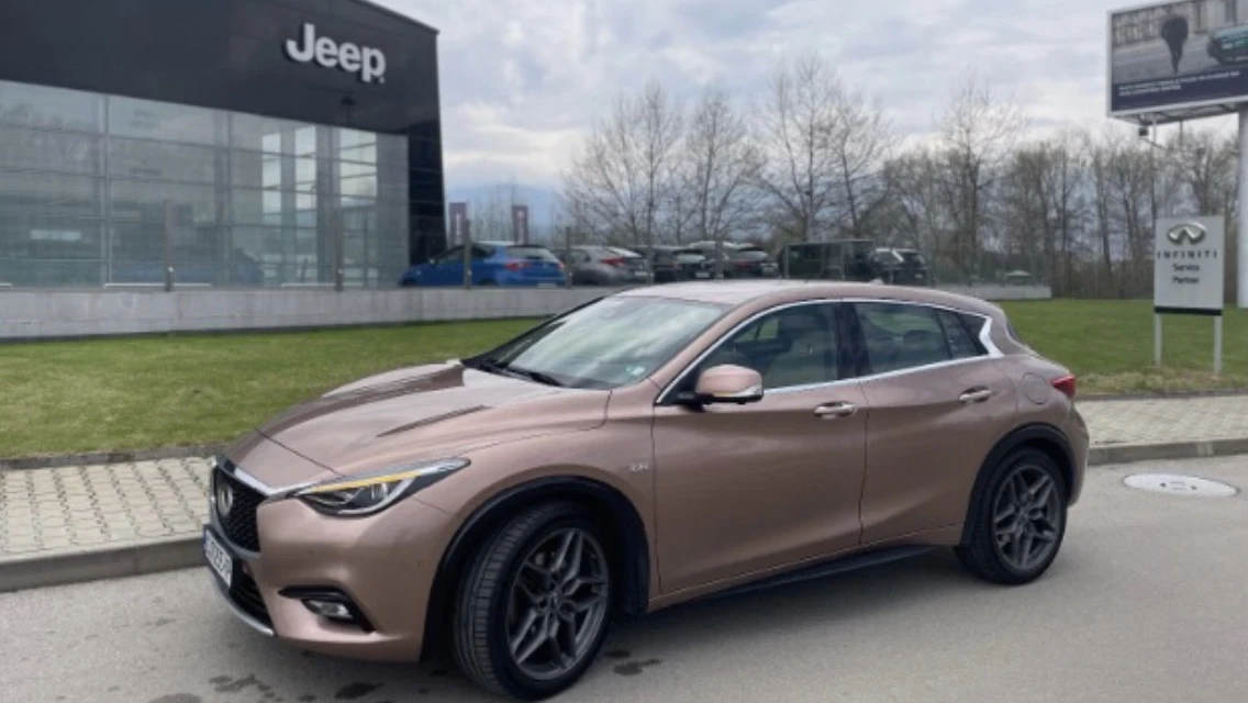 Infiniti Q30  - изображение 6