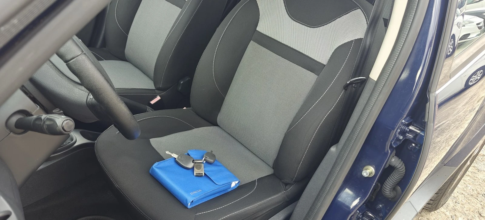 Dacia Duster D-6.16Navi | Mobile.bg   11