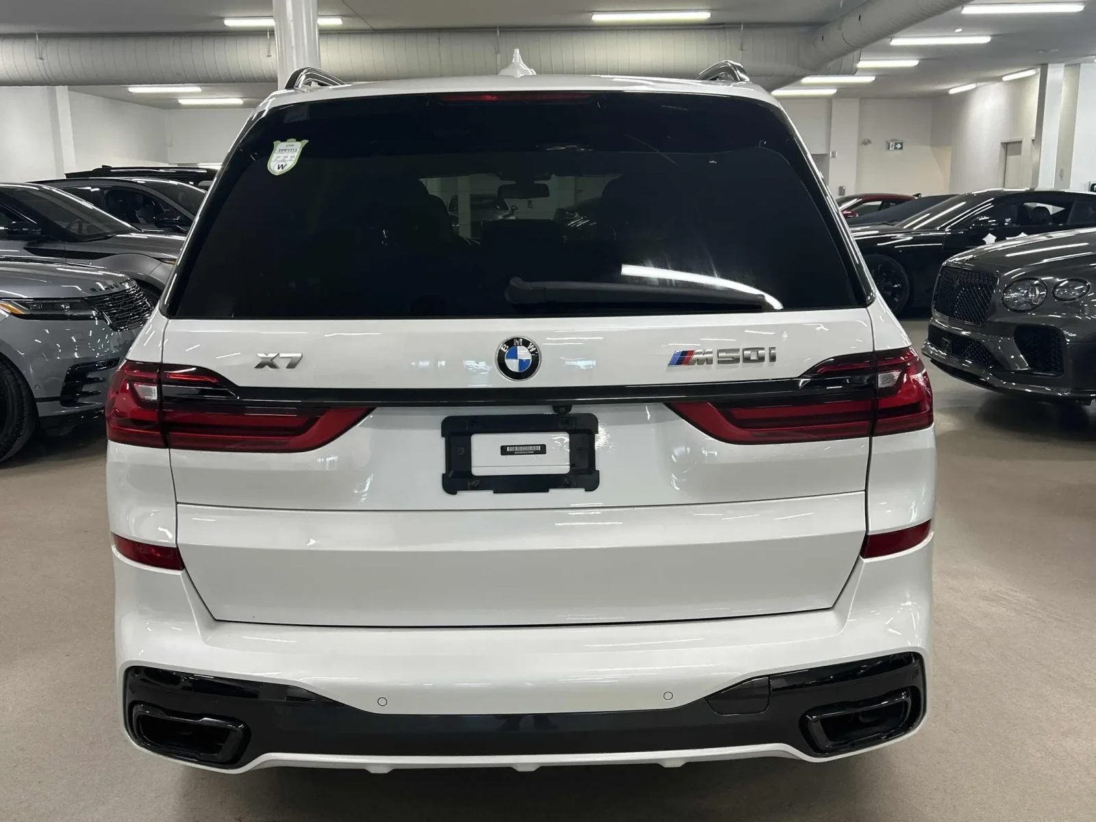 BMW X7 M50i * 7 МЕСТА * ПАНОРАМА * CARFAX * АВТО КРЕДИТ *, снимка 5 - Автомобили и джипове - 54859868