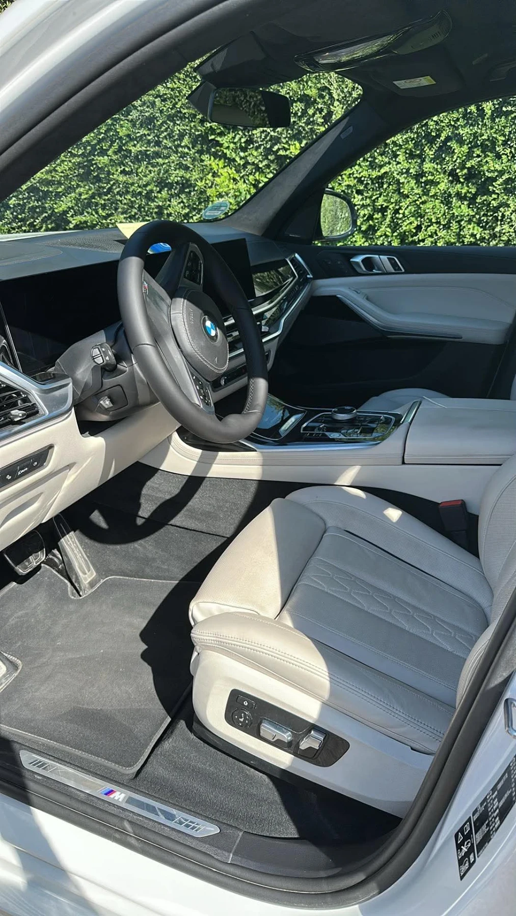 BMW X7, снимка 10 - Автомобили и джипове - 55077612